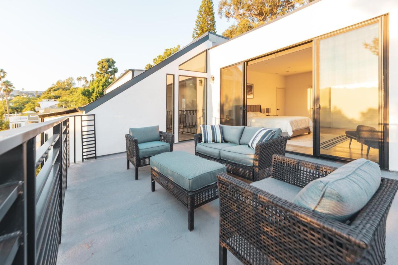 Casa de férias Brand New Luxurious Hollywood Estate 4 Bedroom , 7 Bathrooms 3 Parking Spaces With 360 Views Of La Los Angeles